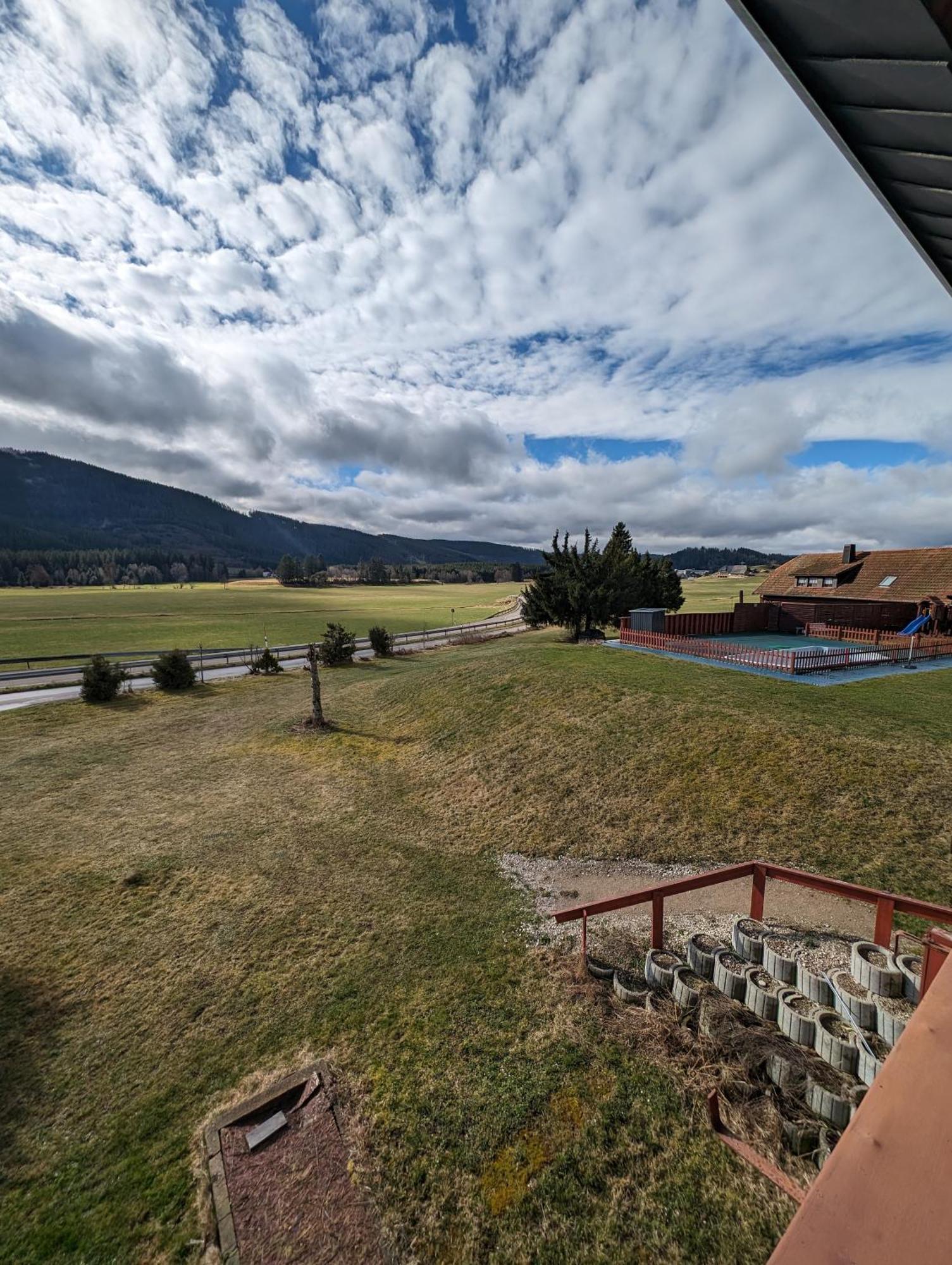 B Und B Titisee Hotel Sonnenmatte Nahe Badeparadies 객실 사진